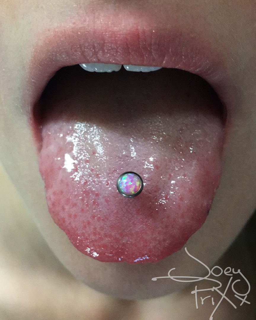 Listerine for tongue on sale piercing