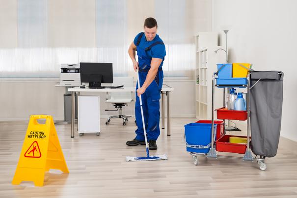 Cost Effective Weekly Cleaning Price in Omaha NE | Price Cleaning Services