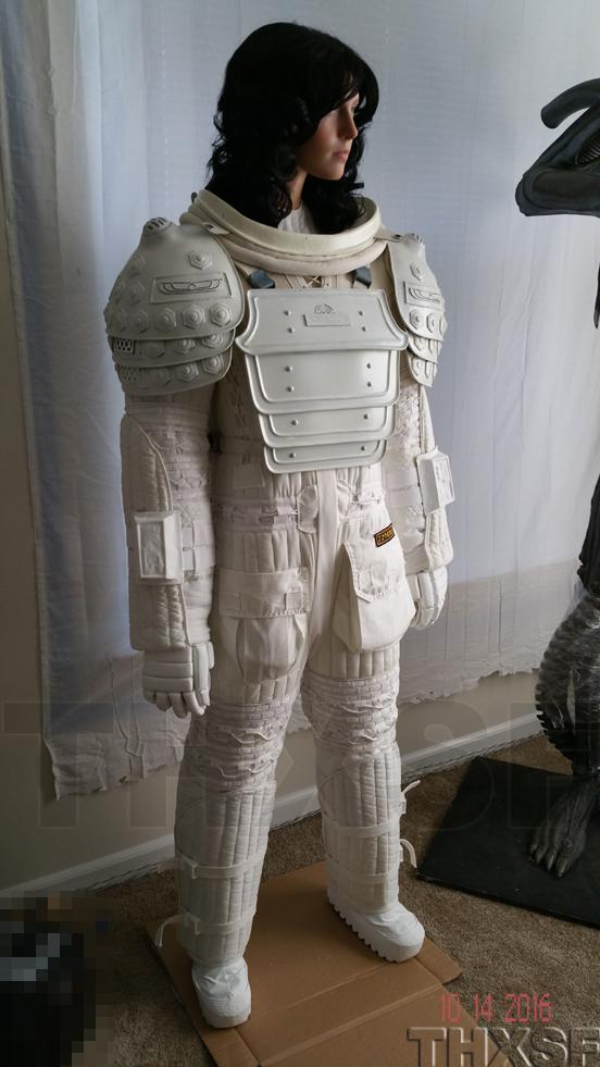 Ellen Ripley Space suit Alien