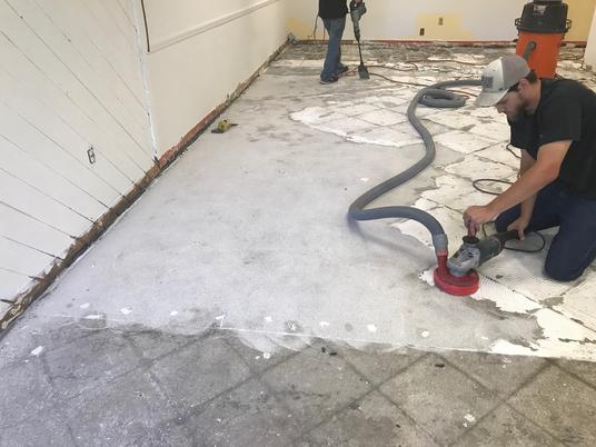 FLOOR REMOVAL SERVICE IN LAS VEGAS NEVADA