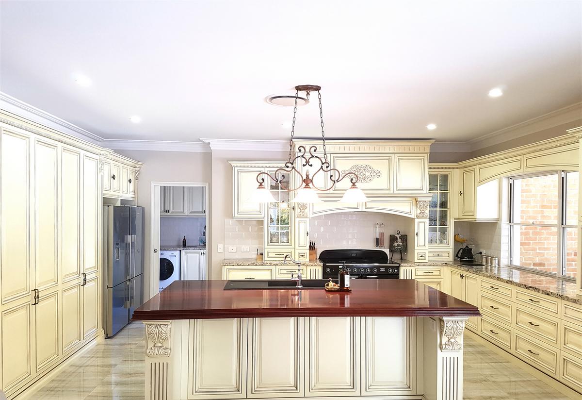 kitchen design classic styles