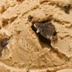 Crisp coffee-infused ice cream churned with chocolate-covered toffee and candy coated almonds.