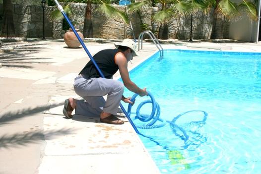 Pool Service Pool Cleaning Pool Maintenance in Lincoln NE | Lincoln Handyman Services