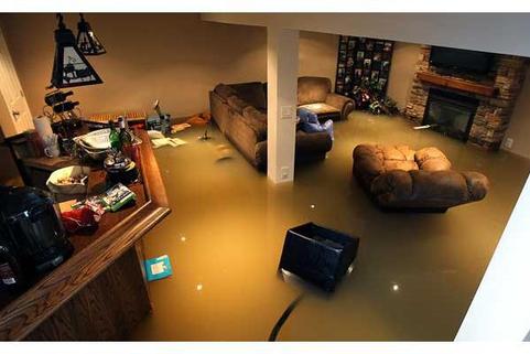 Omaha Flood Damaged Property Removal & Disposal Company | Omaha Junk Disposal