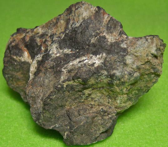 Black Magnetite, green Antigorite, high Cr2O3, TiO2 and ZrO2, Rock Springs Iron Mine, Fulton Township, State Line Chromite District, Lancaster County, Pennsylvania, USA