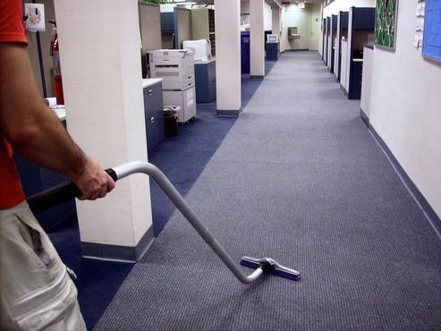 OFFICE VACUUMING SERVICE