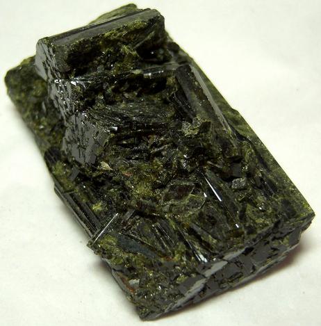 EPIDOTE - Capelinha, Jequitinhonha Valley, Minas Gerais, Brazil - ex Parker Minerals