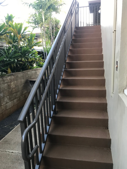 commercial railing for stair, stair railing hawaii, aluminum stair railing, aluminum stair railing Honolulu