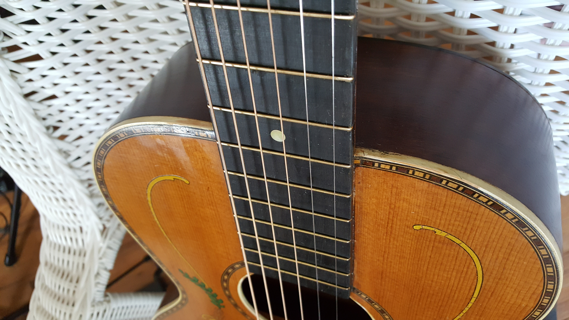 Best strings deals for parlor guitar