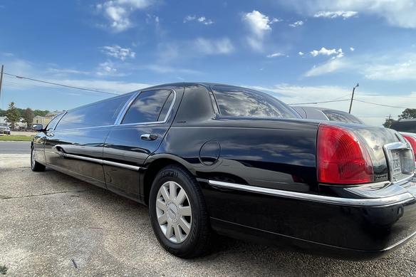 Stretch Limo available for Rental