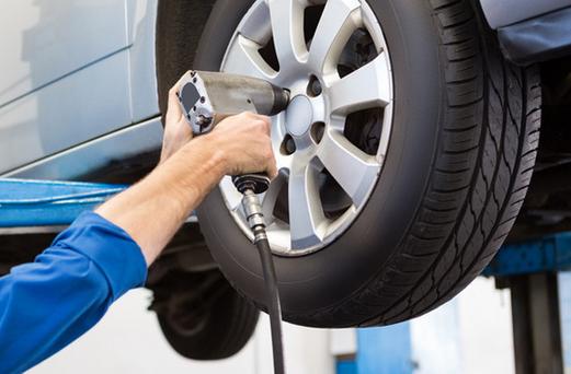 FLAT TIRE CHANGE SERVICES IN OMAHA NE