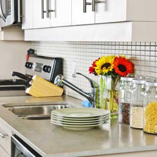 RESIDENTIAL KITCHEN CLEANING