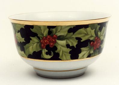 ORGINAL DESIGN OF HOLLY AND BERRIES ON REVERE STYLE BOWL BY IRENE GRAHAM