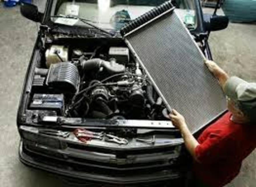 Mobile Radiator Repair Replacement Services and Cost in Omaha NE | FX Mobile Mechanic Services