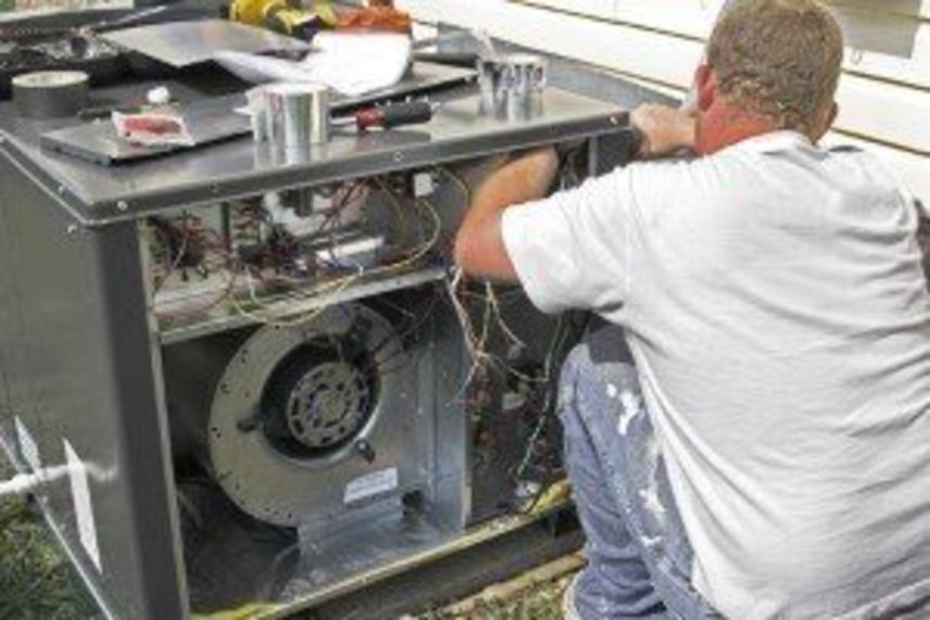 Mobile Compressor Repair and Replacement Services and Cost Mobile Compressor Repair and Replacement Maintenance Services in Omaha NE | FX Mobile Mechanic Services