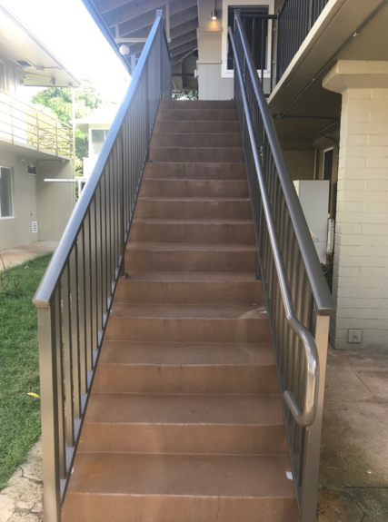 commercial railing for stair, stair railing hawaii, aluminum stair railing, aluminum stair railing Honolulu