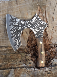 Broad Axe Kitchen Chopper perfect for the 9-5 working Viking. Free step by step DIY instructions. www.DIYeasycrafts.com