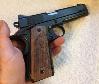 How to make custom carved wood Celtic basket weave designed pistol grips for a Kimber 1911. FREE step by step instructions. www.DIYeasycrafts.com