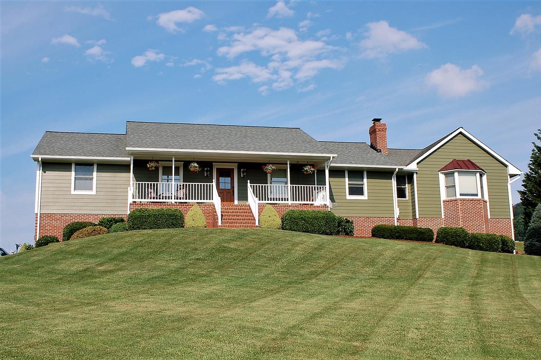 Hardie Siding Mountain Sage | Siding Contractor Frederick, MD