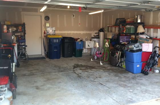 LEADING GARAGE CLEANOUT SERVICES IN ALBUQUERQUE NEW MEXICO | ABQ HOUSEHOLD SERVICES