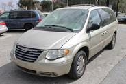2005 CHRYSLER TOWN AND COUNTRY