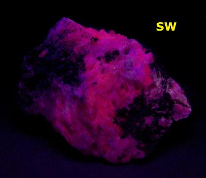 Fluorescent Calcite Mineral Hill Mine, Md