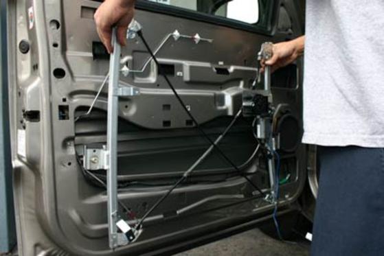 Power Window Repair Services and Cost | Mobile Auto Truck Repair Omaha