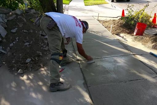 Best Pouring Concrete Sidewalk Service and Cost in Staplehurst Nebraska | Lincoln Handyman Services