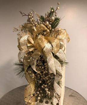 Golden Winter Christmas Swag