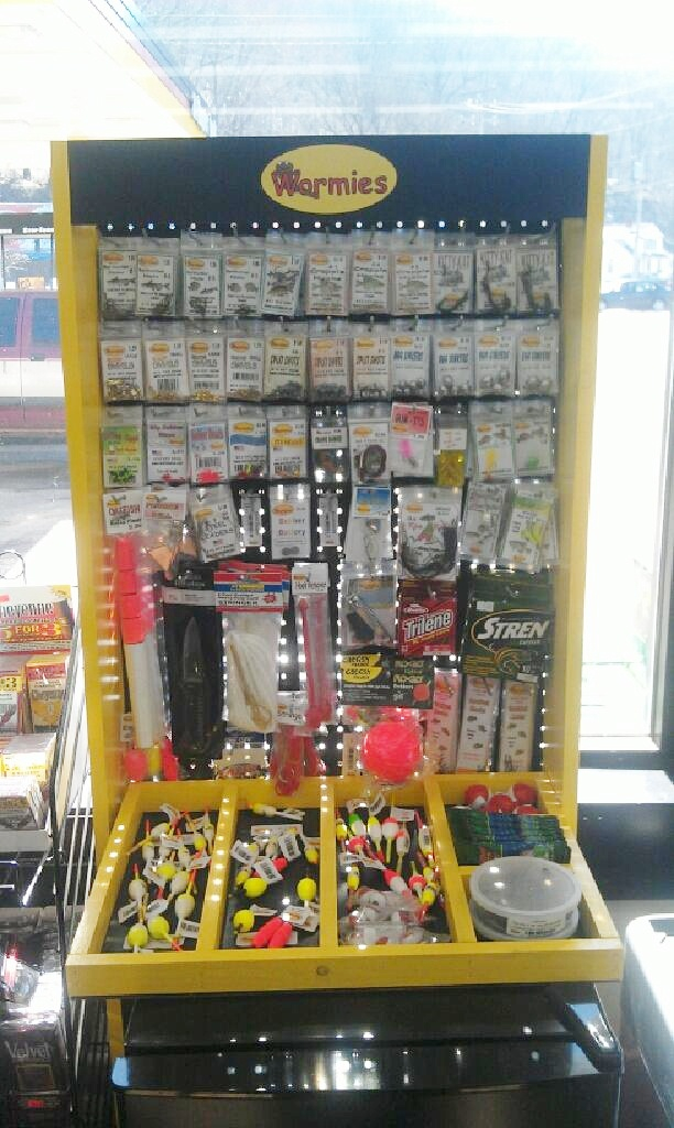Convienence Store, gas station, live bait, worms,tackle, worms,waxworms,hooks,floats,  bobbers,betts