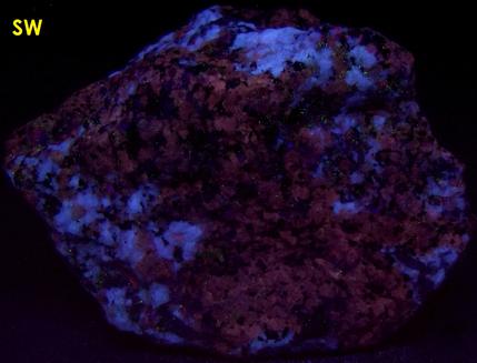 SW LW fluorescing Plagioclase Albite Anorthite, scapolite, biotite mica, corundum sapphire, York River, Dungannon, Hastings, Ontario, Canada