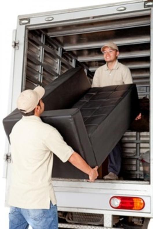 Apartment Movers Services and Cost Omaha We move your apartment | Price Moving & Hauling Omaha