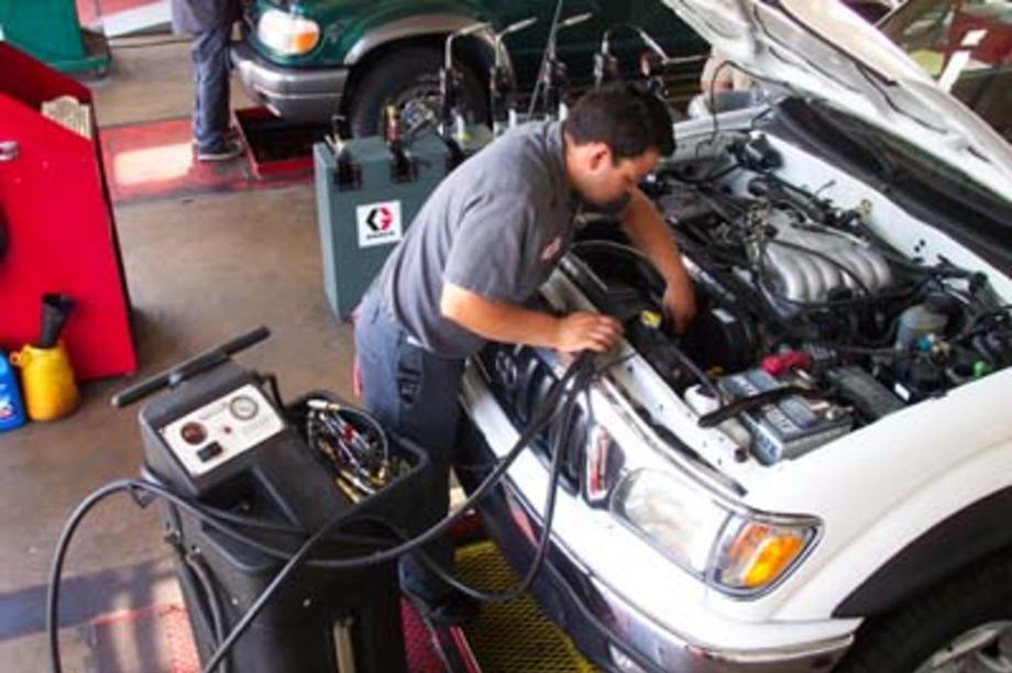Transmission Flush Services and Cost in Omaha NE | FX Mobile Mechanic Services