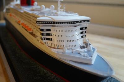 Plastic model kit boat