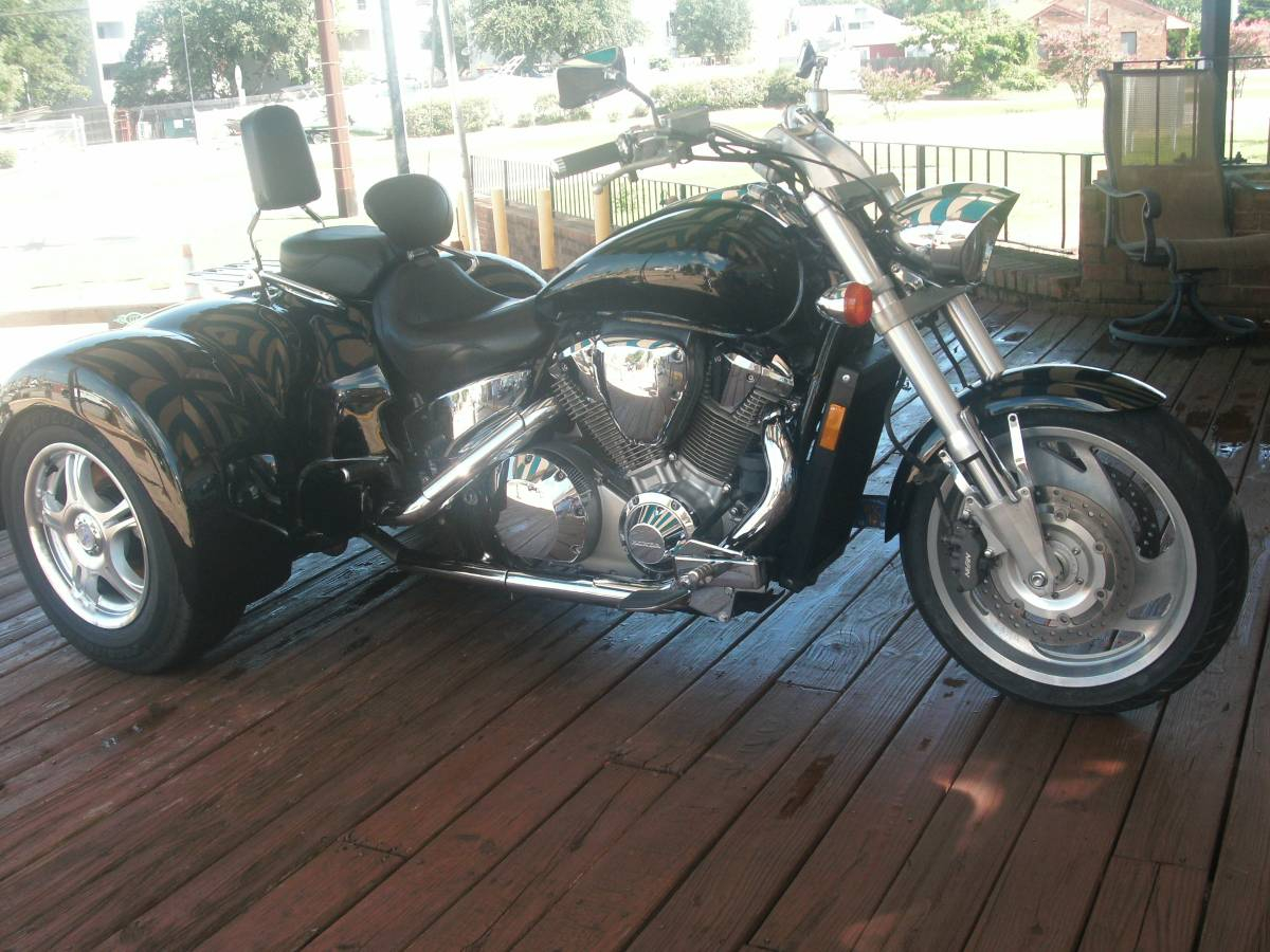 Honda vtx 1800 2024 trike for sale