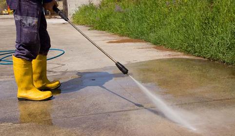 PRESSURE WASHING SERVICE