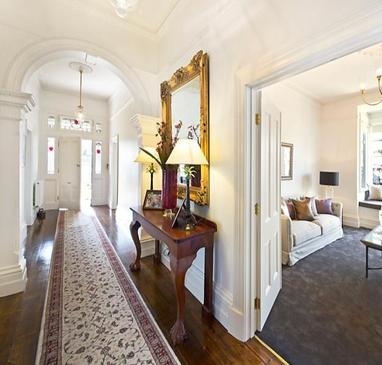 BYRON BAY PAINTER