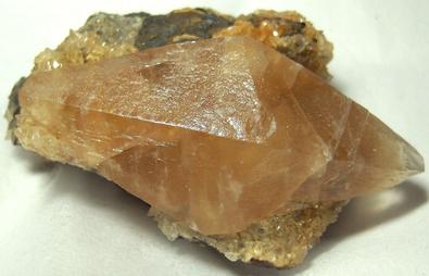 fluorescent CALCITE crystal, Pugh Quarry (France Stone Co. Custar quarry), Weston, Wood County, Ohio, USA - ex Parker Minerals