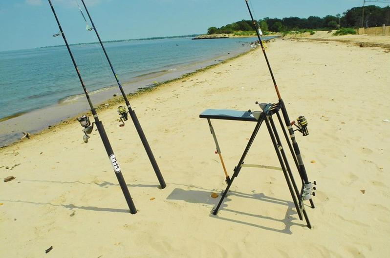 mh4 designs fishing pole carrier 3 pole and 2 sand spikes …