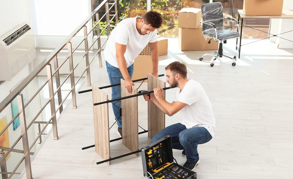 How do removal companies pack clothes, how, do, removal, companies, movers, pack, clothes, hanging, rails, best way, when, moving, how to, do, full service, how much, packing services, cost, how do movers pack clothes