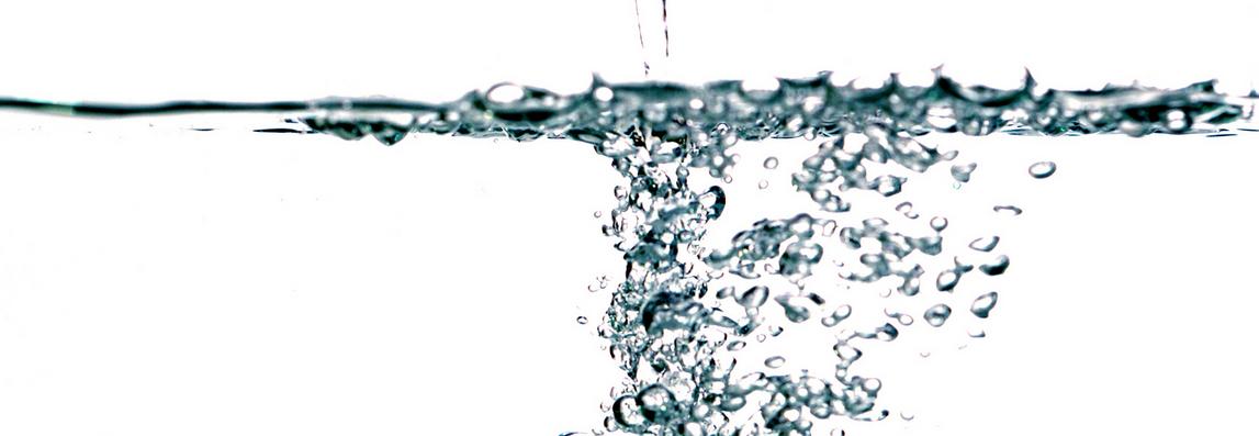 Image of blue water bubbles on transparent background