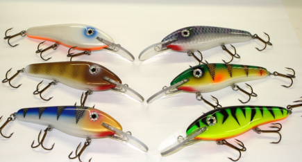 If you enjoy the thrill of big fish explosive strikes, give yourself the  pleasure of casting Big Game Tackle Co. lures. The deep rich colors,  superior water dynamics, durability, and tantalizing action of Big Game  Tackle Co. lures ensures bone jarring strikes from