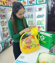 Lẵng hoa quả nhập khẩu tại Hà Nội