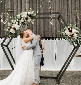 Succulents in wedding bouquet
