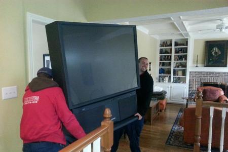 Best Big Screen TV Removal Service in Lincoln NE LNK Junk Removal