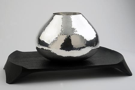 Hand fabricated Fine silver raised bowl by Kevin O'Dwyer.