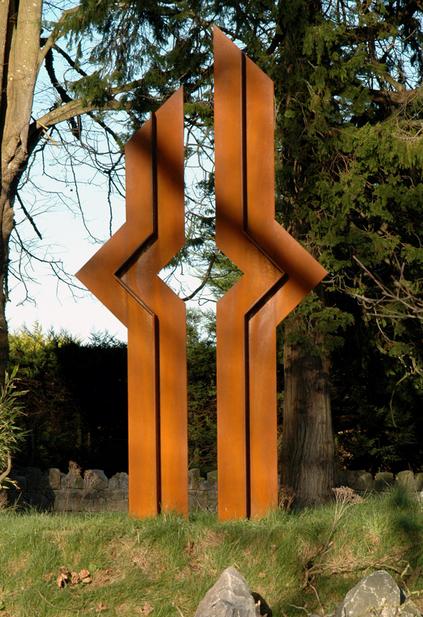 Durrow sculpture made of core ten steel by Kevin O'Dwyer. Core Ten steel sculpture using the chevron motif.