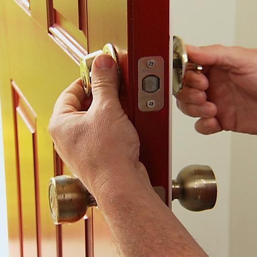 Top Deadbolt Installation Services| Lincoln Handyman Services