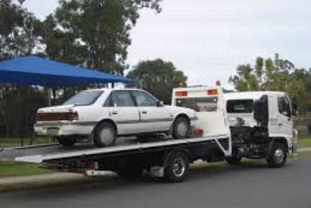 Omaha Wrecking Services Wrecker Company Omaha NE | 724 Towing Service Omaha