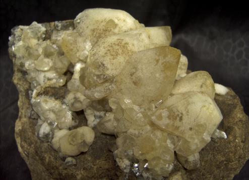 fluorescent calcite crystals, Clay Center, Ottawa County, Ohio, ex Robert Batic, ex Kohnowich